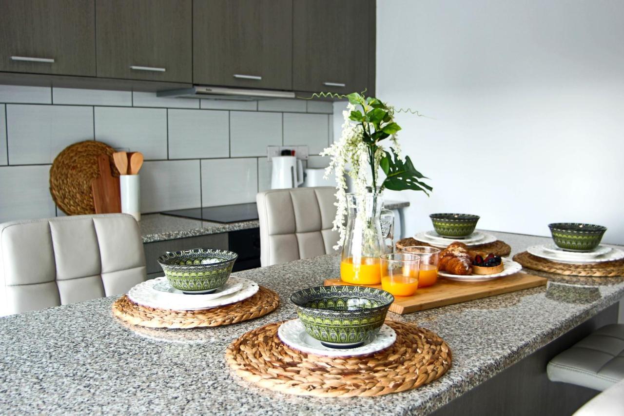 Апартаменти Phaedrus Living: Seaside Luxury Flat Natalia House 102 Пафос Екстер'єр фото